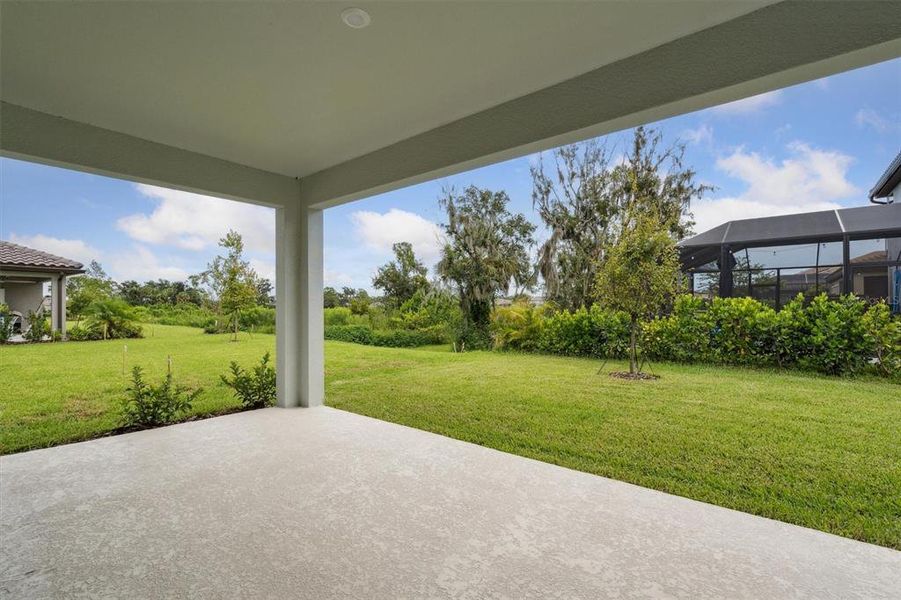 Spacious, unfurnished interior of a new home in Crosswind Ranch, Parrish (Image 22).