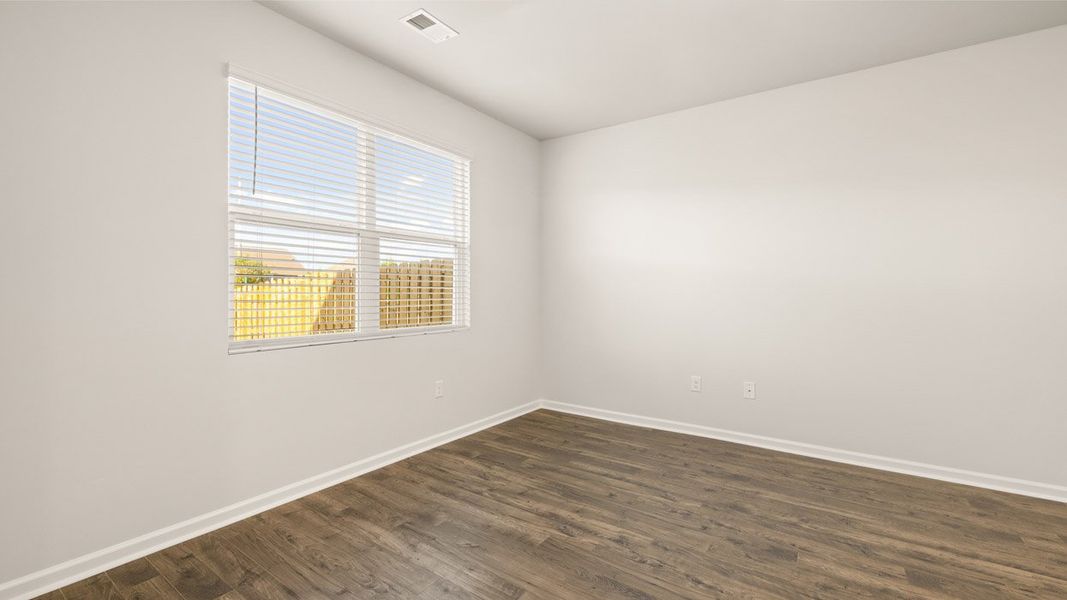 Spacious, unfurnished interior of a new home in Laurel Park Townhomes, Hephzibah (Image 15).
