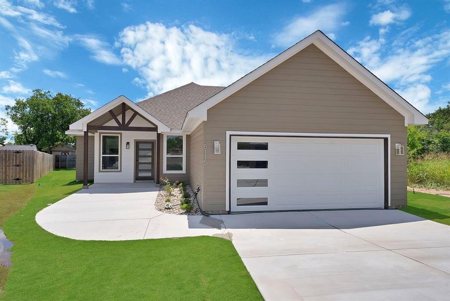 Front exterior of a new home in , Granbury, TX, highlighting curb appeal (Image 20). Front exterior of a new home in , Granbury, TX, highlighting curb appeal (Image 20).