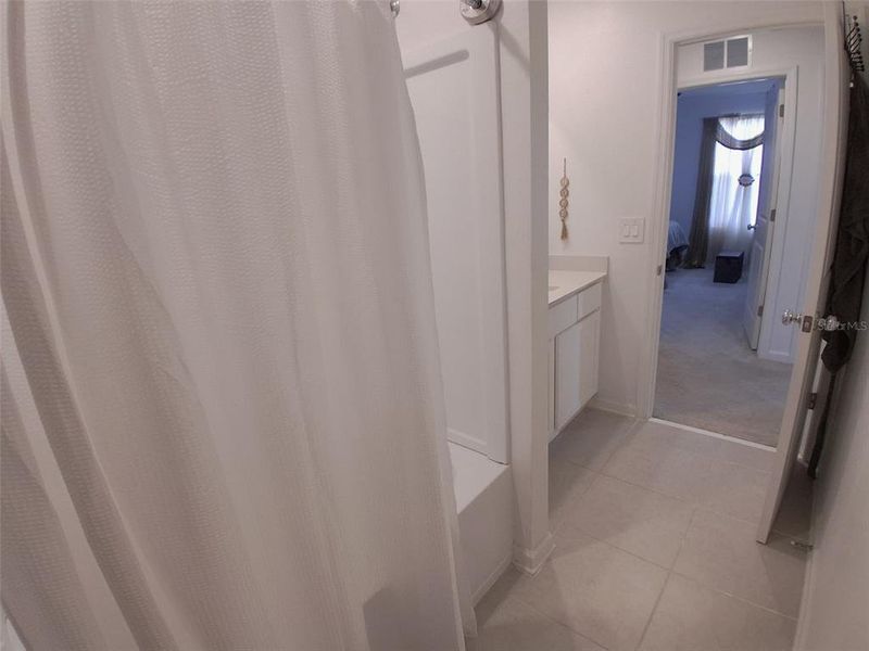 Image 60 of a home in Hunt Club Groves.