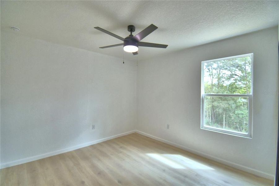 Spacious, unfurnished interior of a new home in , Avon Park (Image 27).