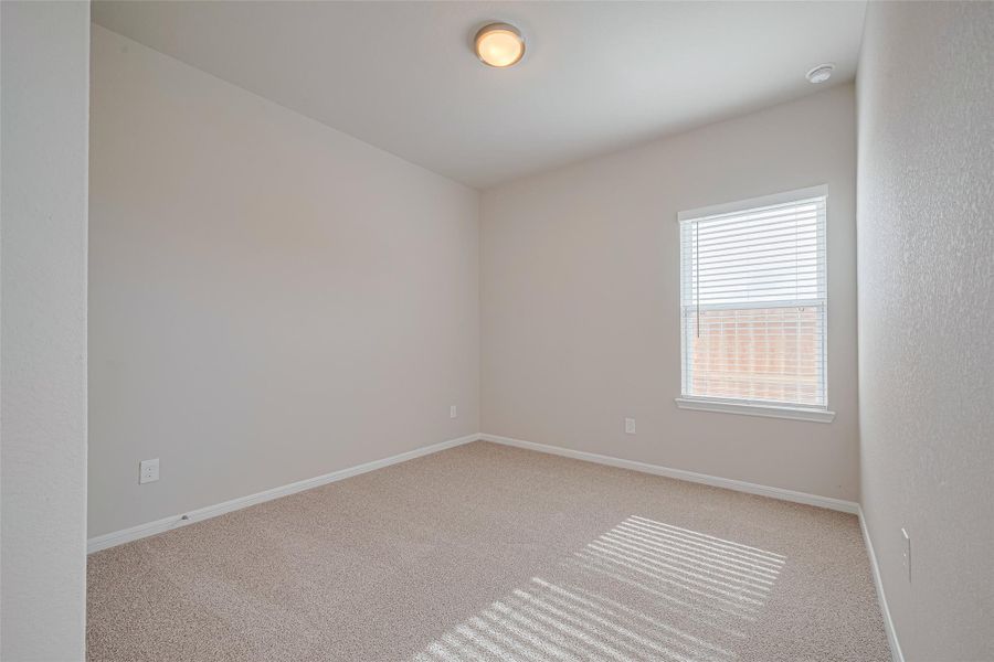 Spacious, unfurnished interior of a new home in La Segarra, Brookshire (Image 21).