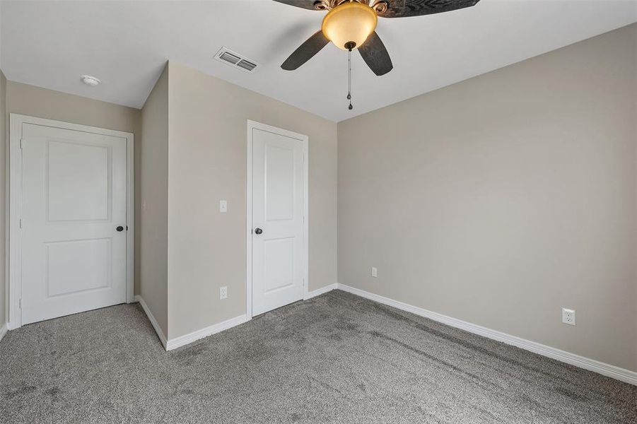 Spacious, unfurnished interior of a new home in , Lindale (Image 26).