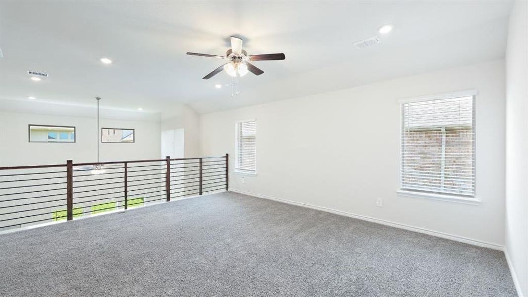 Spacious, unfurnished interior of a new home in The Landing at Hidden Lakes, McKinney (Image 17).