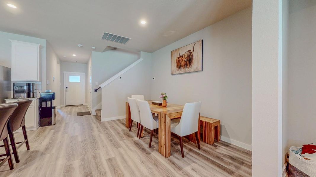 Furnished interior view inside a new home in , Beaumont (Image 13).