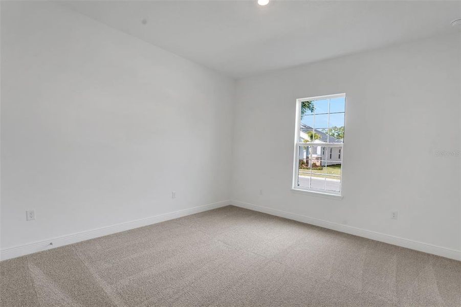 Spacious, unfurnished interior of a new home in Palms at Windermere, Windermere (Image 33).