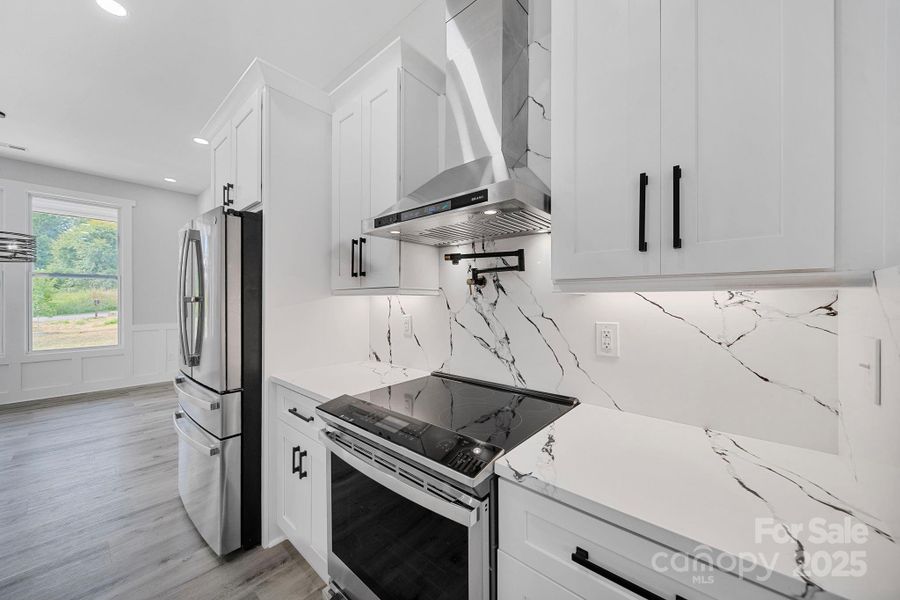 Furnished interior view inside a new home in , Kannapolis (Image 15).