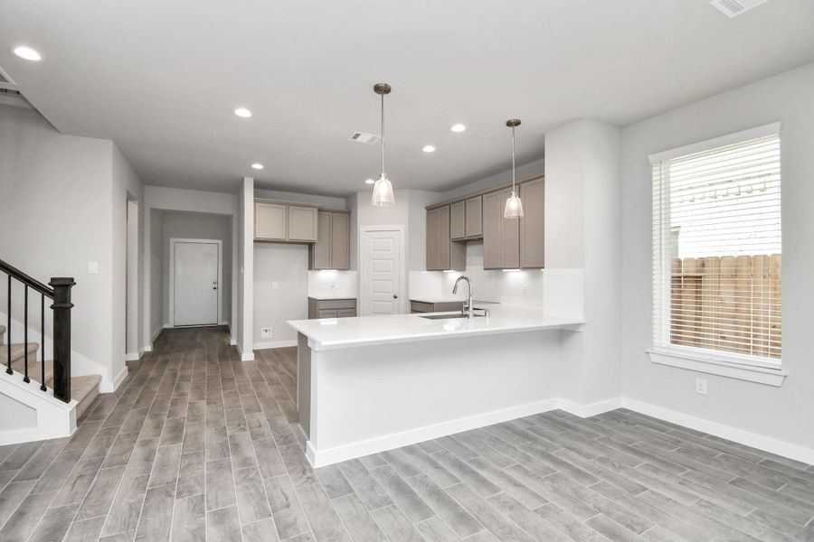 This generously spacious kitchen is a dream realized! This generously spacious kitchen is a dream realized!