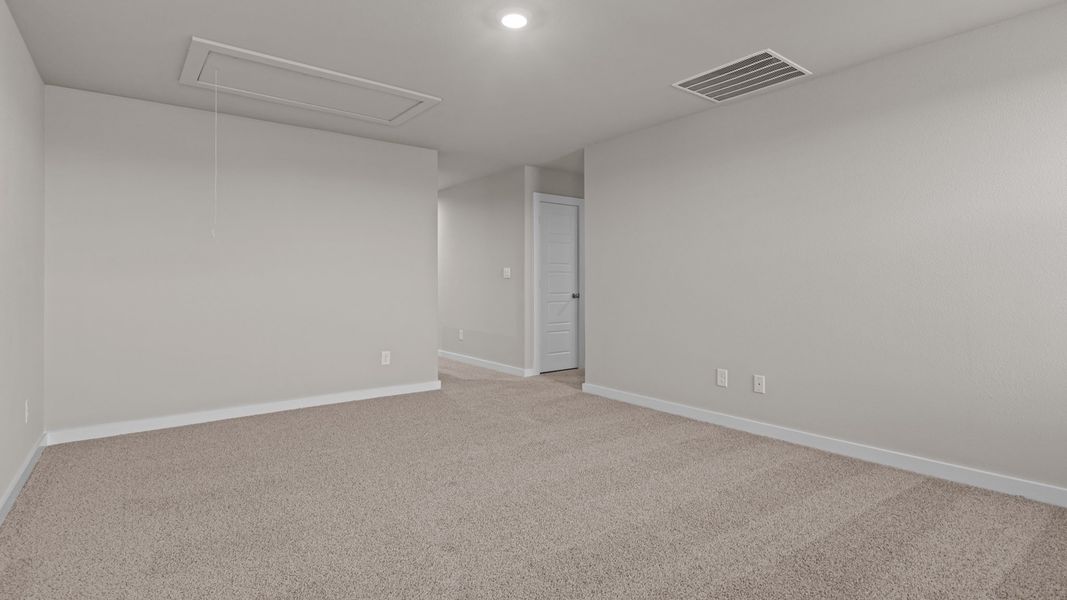 Representative unfurnished interior of a home built from the ROSEMONT by D.R. Horton in Homestead at Parks Bell Ranch, Odessa (Image 18).