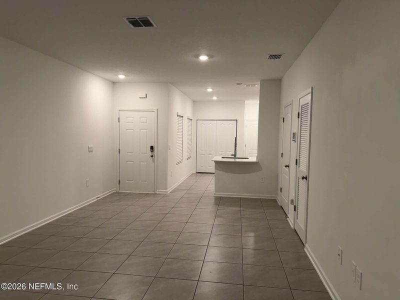 Spacious, unfurnished interior of a new home in , St. Augustine (Image 9).
