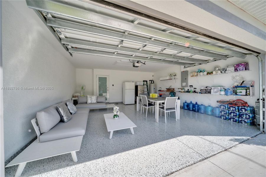 Community amenities in , Lehigh Acres (Image 19). Community amenities in , Lehigh Acres (Image 19).