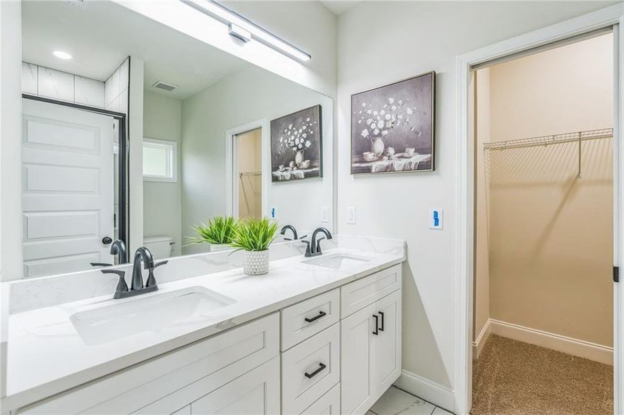 Furnished interior view inside a new home in , Atlanta (Image 17).