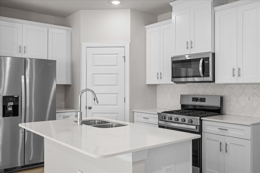 Welcome to the Amber floorplan at Northbrook Village Townes.