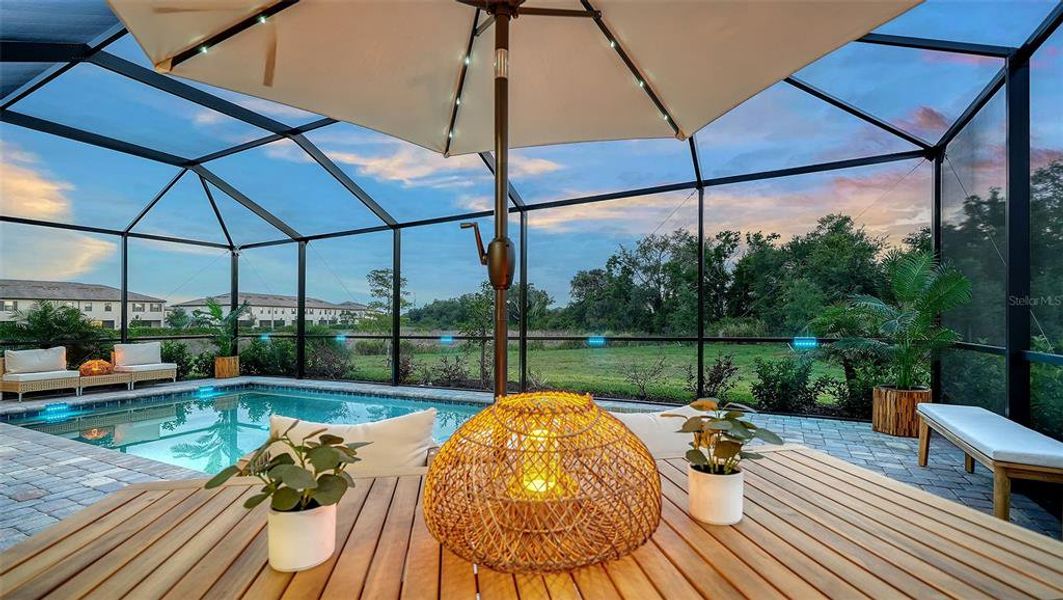 Exterior details and patio area of a home in Lorraine Lakes at Lakewood Ranch, Lakewood Ranch (Image 32).