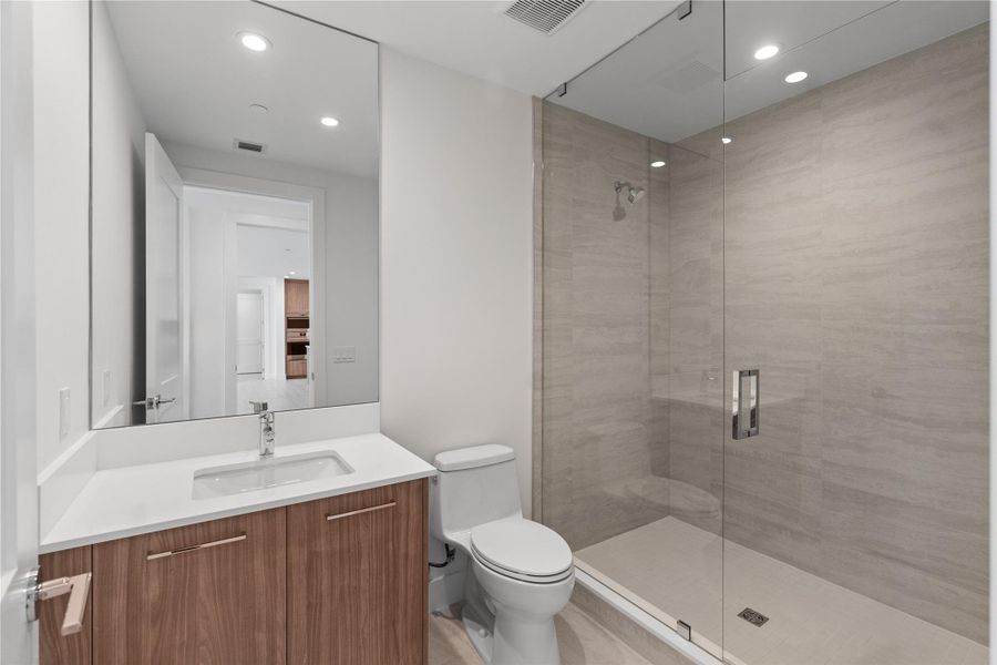 Furnished interior view inside a new home in , Fort Lauderdale (Image 11).