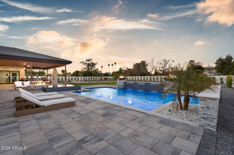 101-web-or-mls-55- E Charter Oak Rd (1)