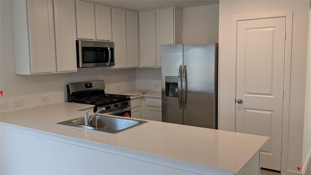 Pictures are representative of floor plan - not actual home for sale Pictures are representative of floor plan - not actual home for sale