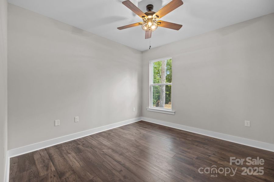 Spacious, unfurnished interior of a new home in , Waxhaw (Image 33). Spacious, unfurnished interior of a new home in , Waxhaw (Image 33).