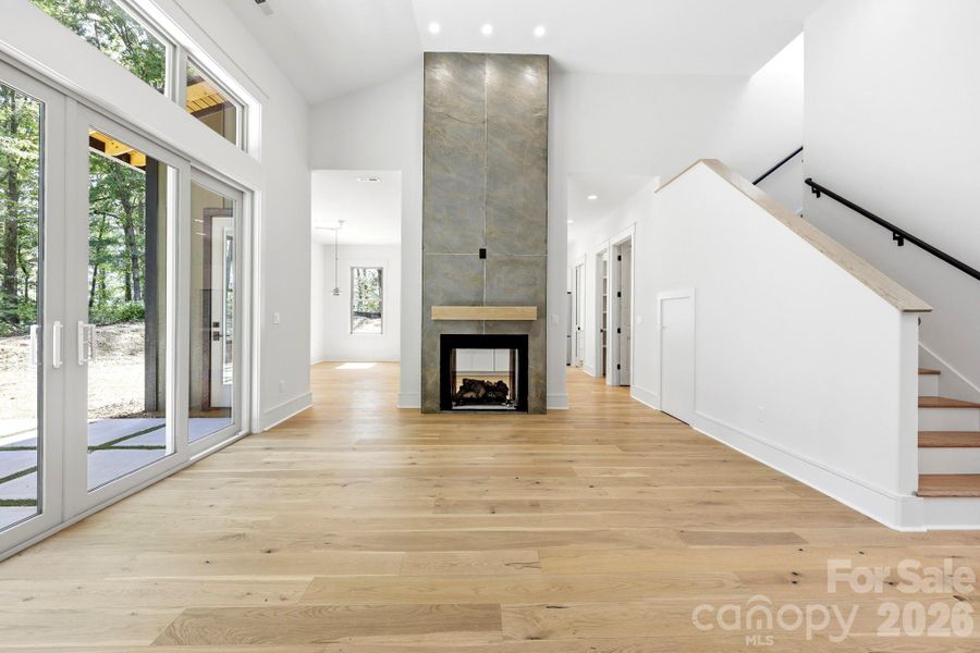 Spacious, unfurnished interior of a new home in , Lake Lure (Image 14).