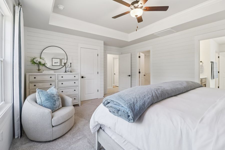 Representative furnished interior of a home built from the Makenzie II by Great Southern Homes in Peachtree Hills, Lexington (Image 59).