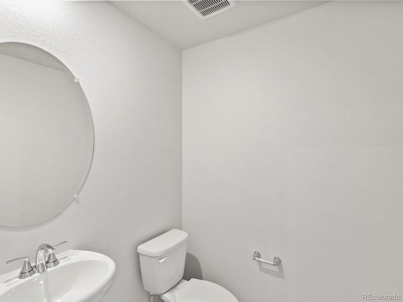 Image 24 of a home in Poudre Heights: The Meadow Collection.