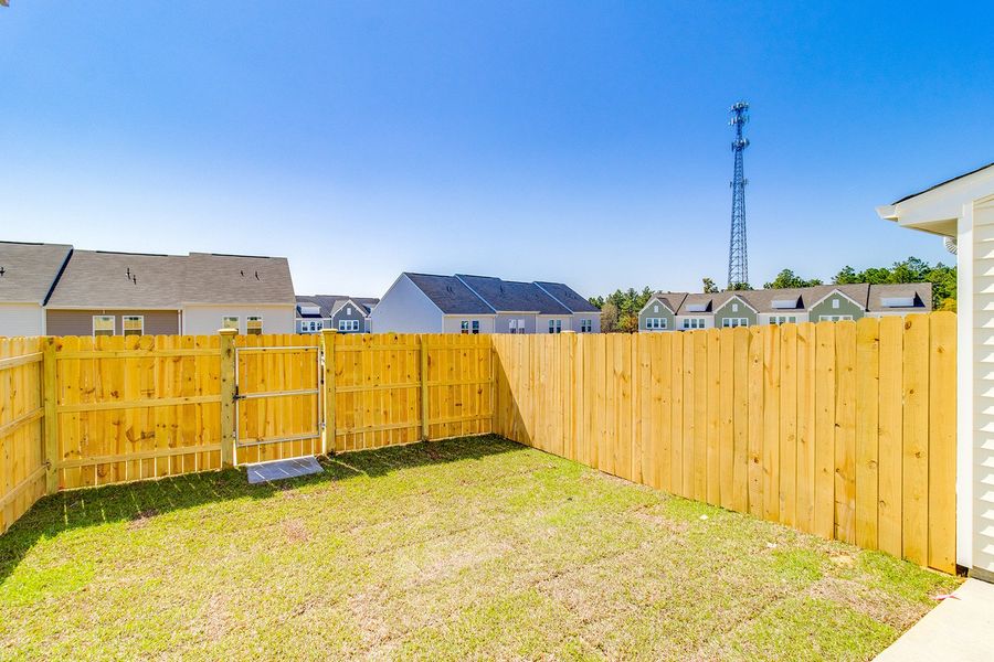 Exterior details and patio area of a home in Astoria, Columbia (Image 4).