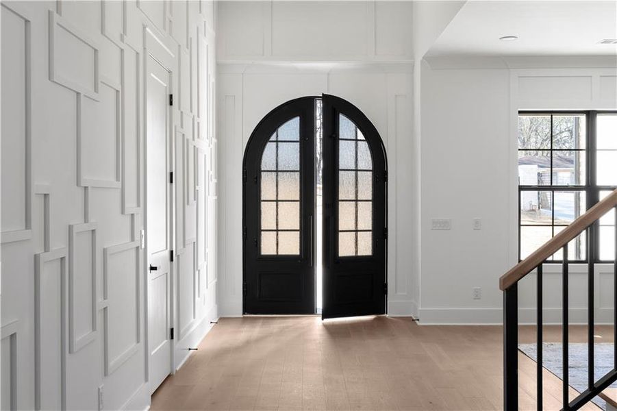 Spacious, unfurnished interior of a new home in , Suwanee (Image 95).