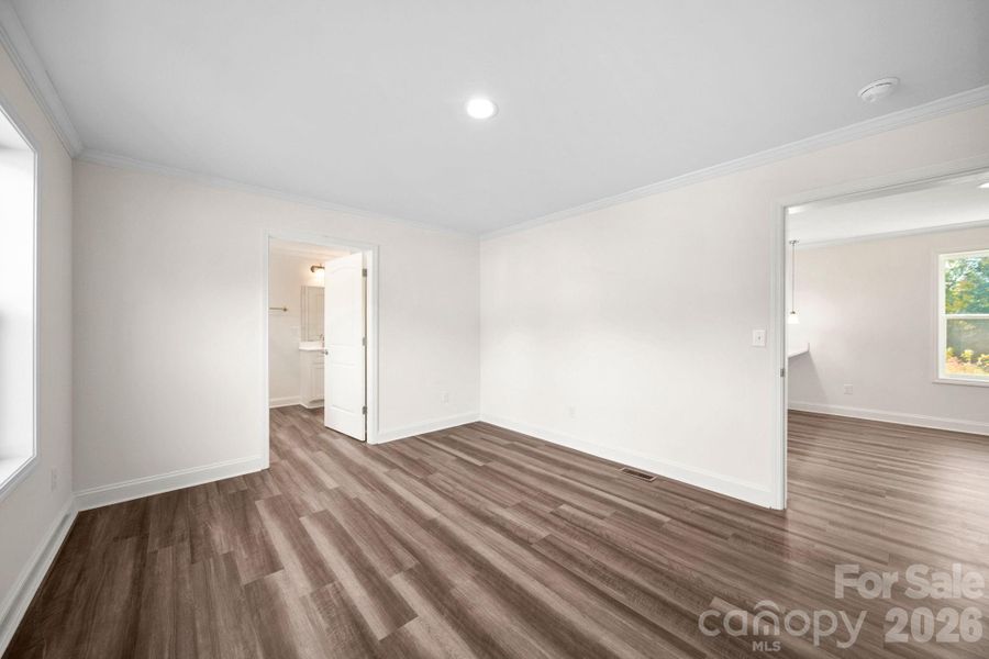 Spacious, unfurnished interior of a new home in , Cherryville (Image 33).