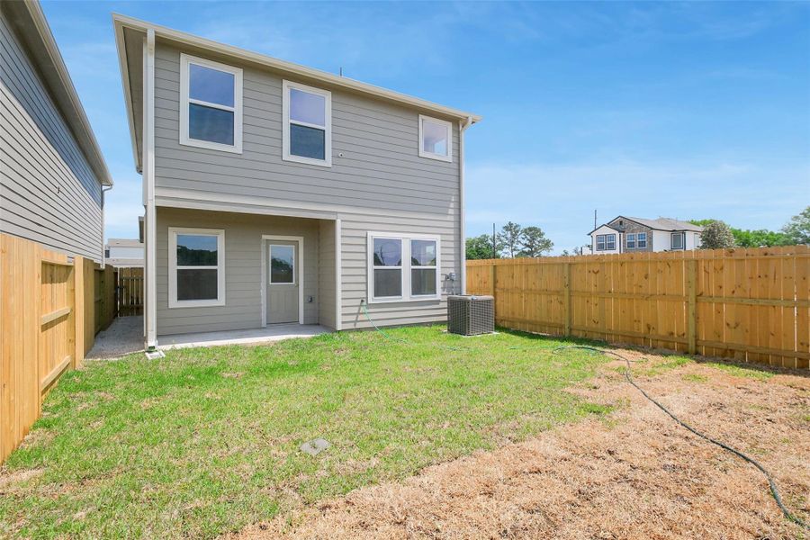 Exterior details and patio area of a home in , Houston (Image 29). Exterior details and patio area of a home in , Houston (Image 29).