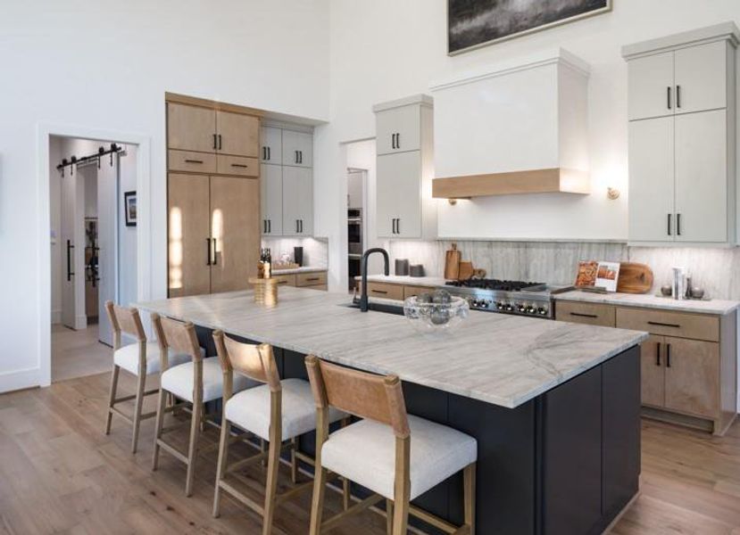 Furnished interior view inside a new home in Sienna, Missouri City (Image 36).