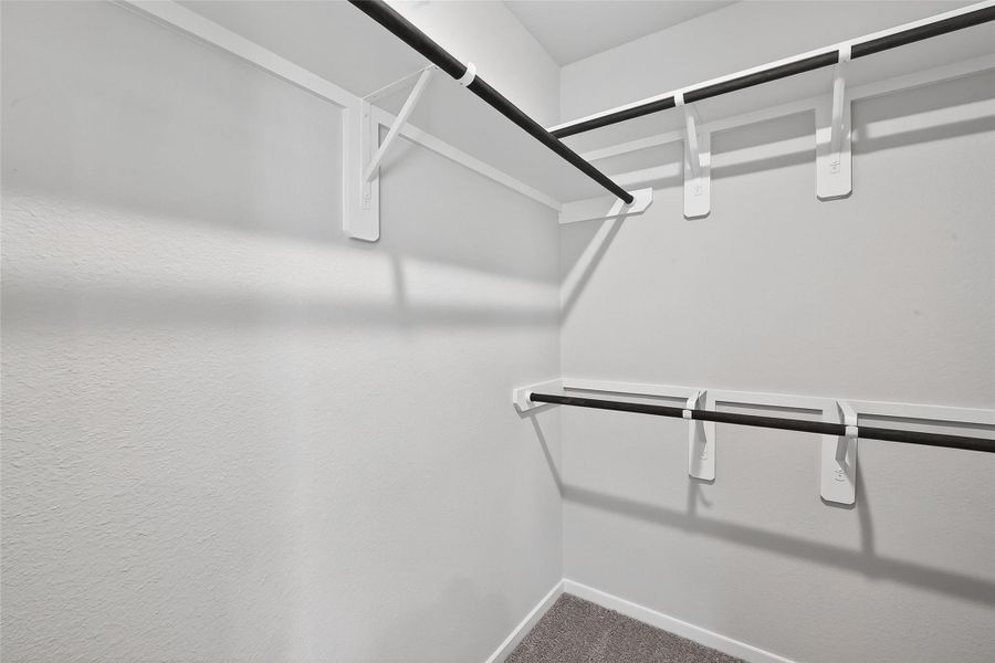 Spacious, unfurnished interior of a new home in Rollingbrook Estates, Baytown (Image 23).