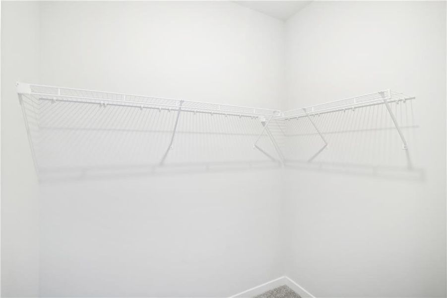 Spacious, unfurnished interior of a new home in Summerlin, Winder (Image 27).