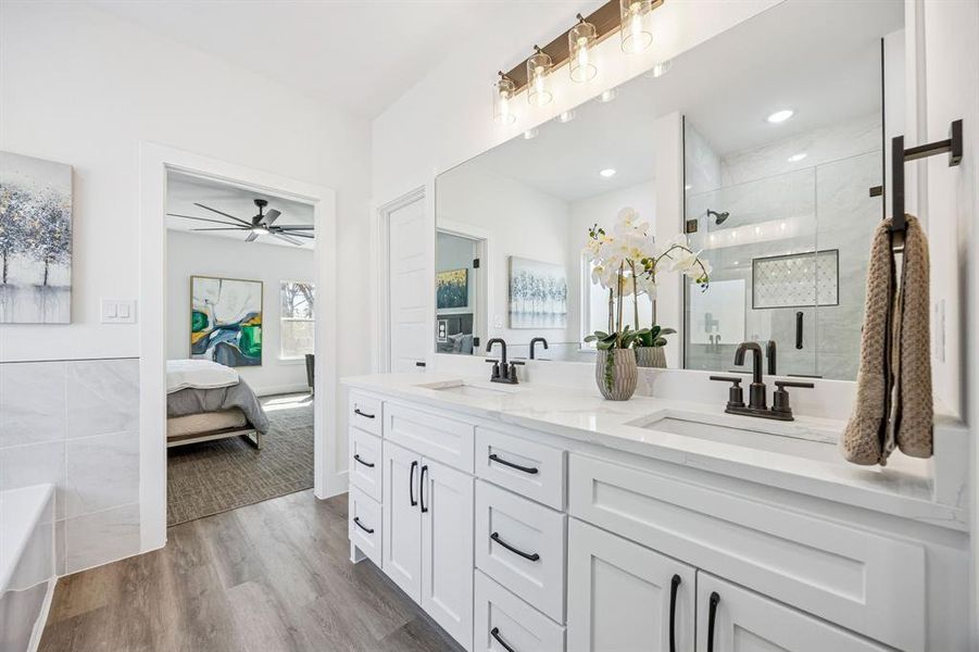 Ensuite bathroom with double vanity and dual sinks