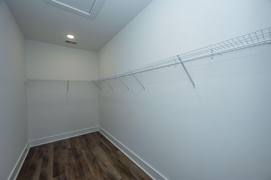 Spacious, unfurnished interior of a new home in , Ridgeville (Image 11).