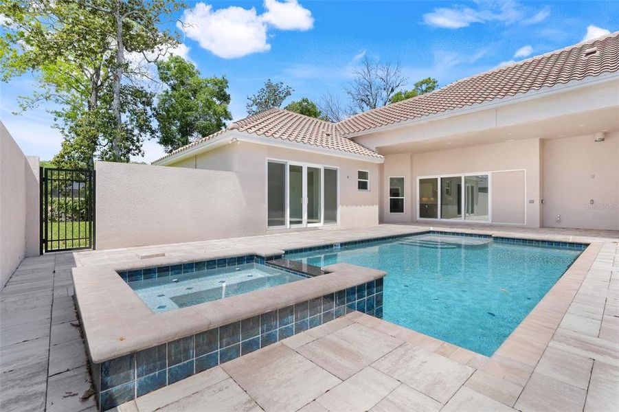 Exterior details and patio area of a home in Toscana, Palm Coast (Image 23).