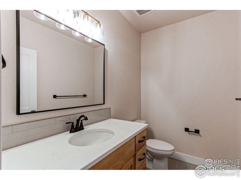 Furnished interior view inside a new home in , Berthoud (Image 32).