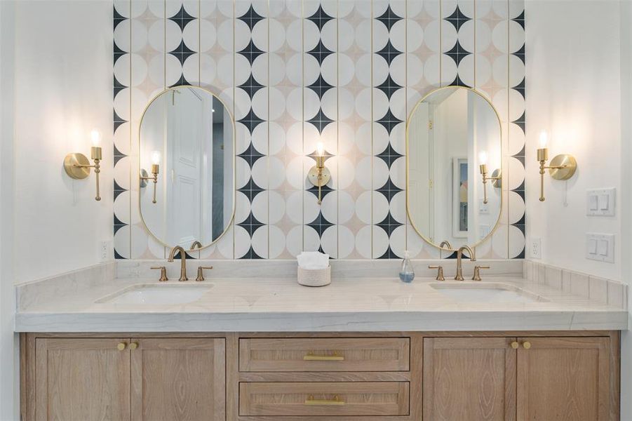 Image 20 of a home in .