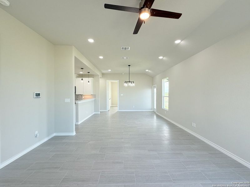 Spacious, unfurnished interior of a new home in , La Vernia (Image 27). Spacious, unfurnished interior of a new home in , La Vernia (Image 27).