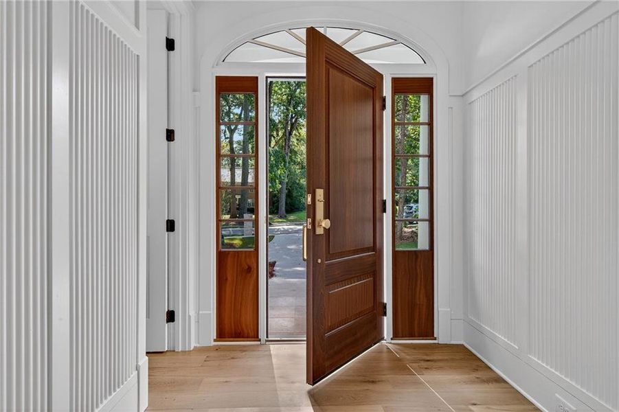 Exterior details and patio area of a home in , Atlanta (Image 27).