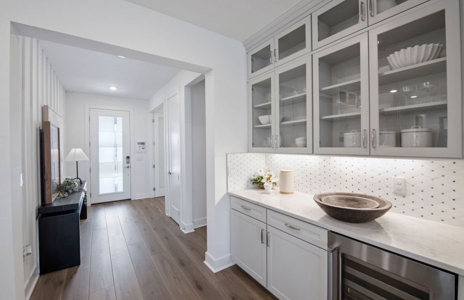 Furnished interior view inside a new home in Del Webb Sunchase, Parrish (Image 15).