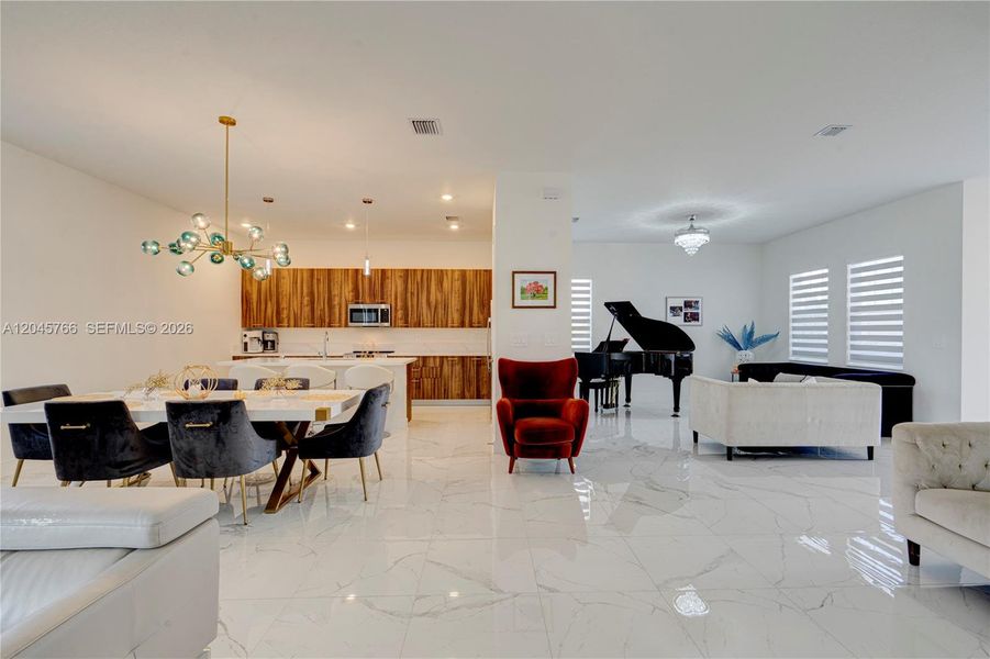 Furnished interior view inside a new home in Crescent Ridge, Davie (Image 7).