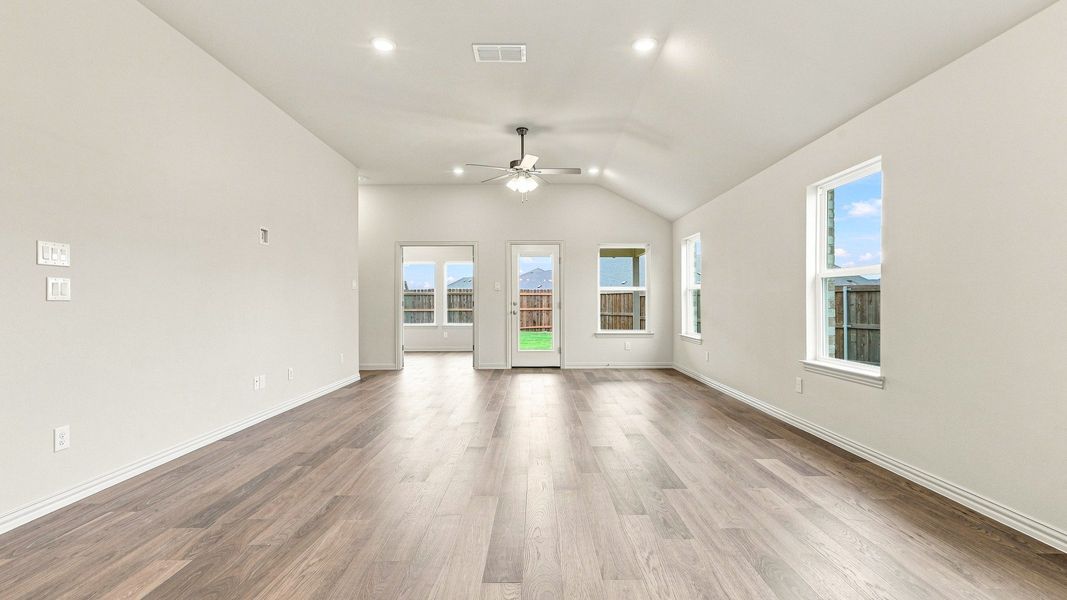 Furnished interior view inside a new home in The Oaks, Red Oak (Image 17). Furnished interior view inside a new home in The Oaks, Red Oak (Image 17).