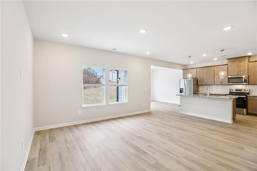 Spacious, unfurnished interior of a new home in Hawthorne Station, College Park (Image 30). Spacious, unfurnished interior of a new home in Hawthorne Station, College Park (Image 30).