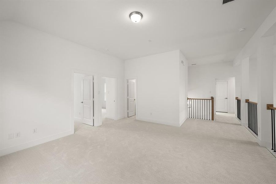 3710 Milwaukee- game Room-2