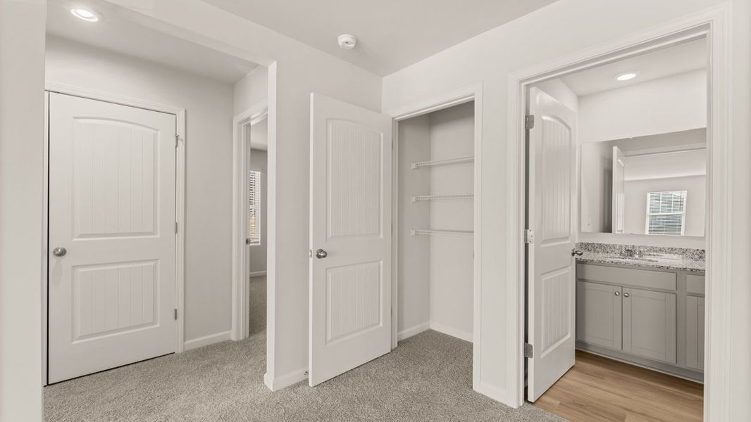 Representative furnished interior of a home built from the Mansfield by D.R. Horton in Northwoods at Mirror Lake, Villa Rica (Image 13). Representative furnished interior of a home built from the Mansfield by D.R. Horton in Northwoods at Mirror Lake, Villa Rica (Image 13).