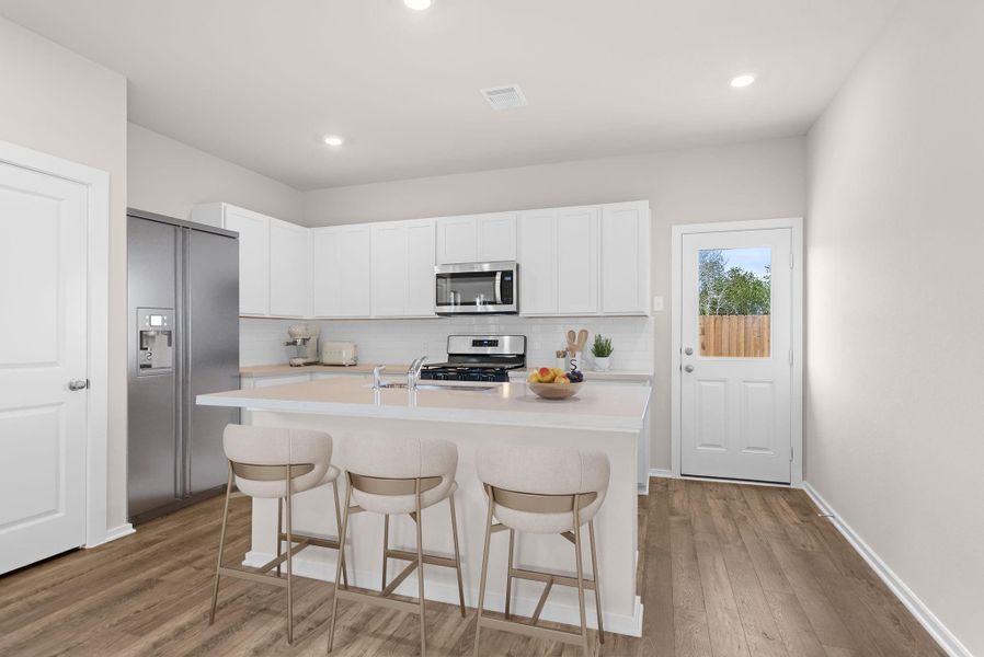 Furnished interior view inside a new home in Laurel Landing, Alvin (Image 7).