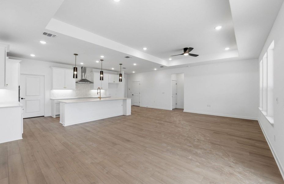 Spacious, unfurnished interior of a new home in Sun City Texas, Georgetown (Image 16). Spacious, unfurnished interior of a new home in Sun City Texas, Georgetown (Image 16).