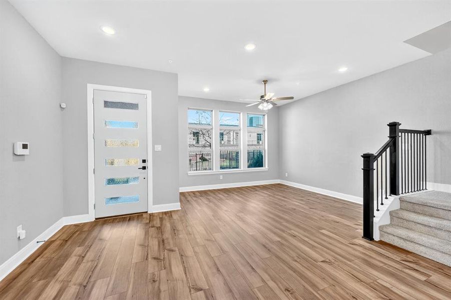 Spacious, unfurnished interior of a new home in Hillside at Las Colinas, Irving (Image 21).