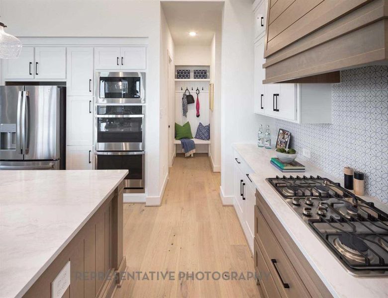 Furnished interior view inside a new home in Sandbrock Ranch, Aubrey (Image 10).