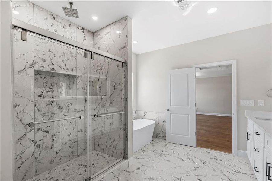 Furnished interior view inside a new home in , Atlanta (Image 16).